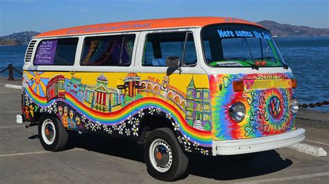 volkswagen bus hippie sightseeing