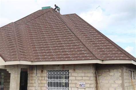 find   roofing contractor  ghana rosa roofing systems