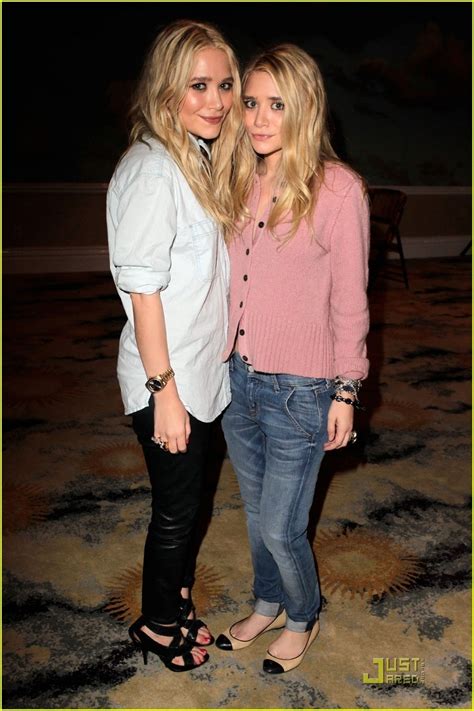 Mary Kate And Ashley Olsen Textile Twins Mary Kate And Ashley Olsen