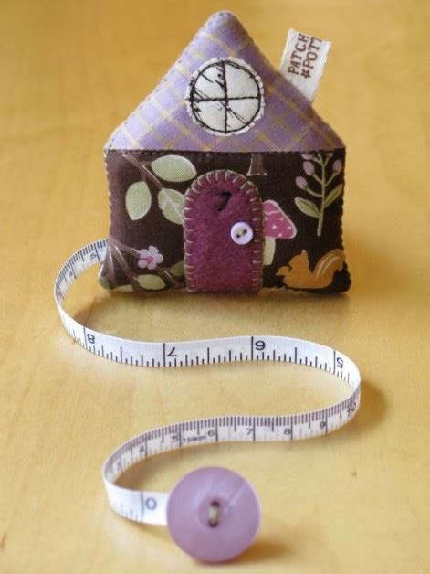 house tape measures    fun quilting digest