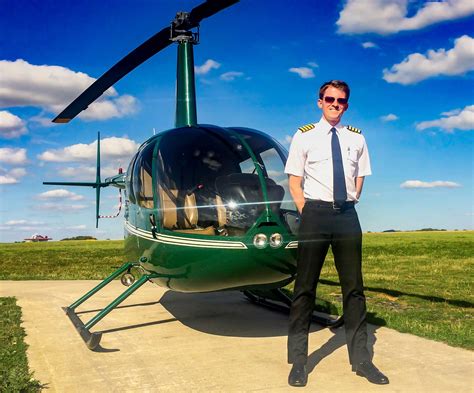 helicentre announces  helicopter scholarships pilot career news