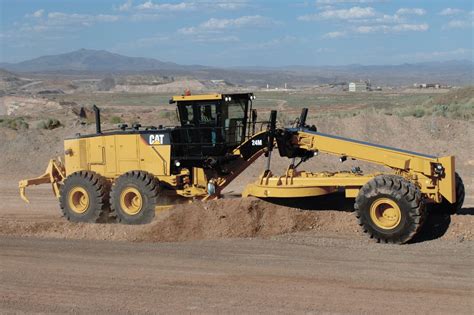 cat  motor grader  hp  kg specification  features