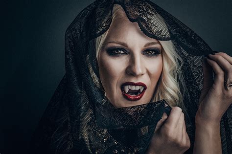 Sexy Vampire Makeup For Men