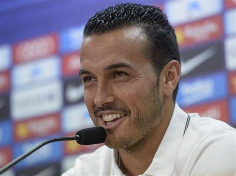 pedro hits outs  manchester united boss louis van gaal  treatment  victor valdes