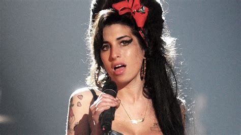 Amy Winehouse Wallpapers 78 Images
