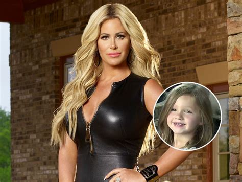 inside kim zolciak s 3 year old daughter s insane closet with over 60