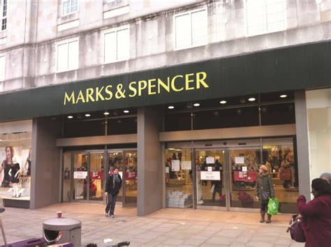 marks spencer  reveal  womenswear structure