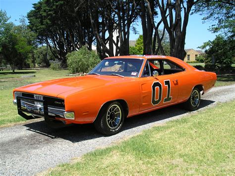 general lee charger hits  auction block