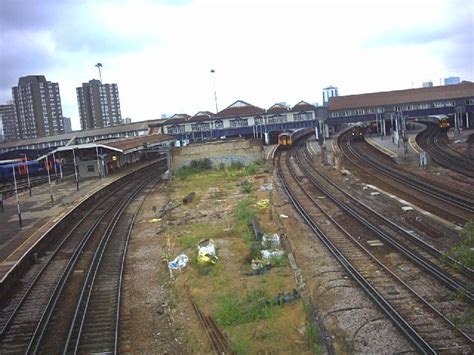 clapham junction railway station  noel foster geograph britain