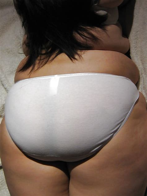big ass in plain white panties 3 pics xhamster