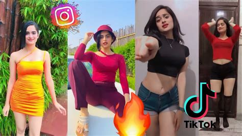 hot girl 🔥trending on instagram reel kritika bakshi hot booty shake