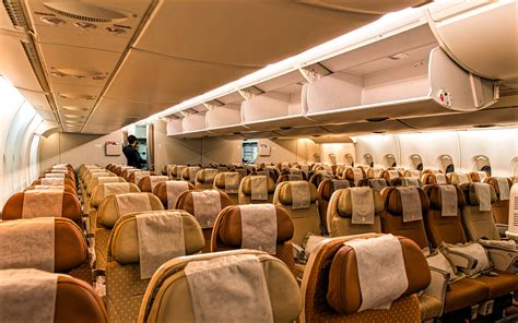 airbus   singapore airlines cabin interior economy class