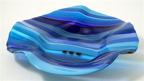 Fused Glass Dish The Rippled Fused Glass Sculptures Comes In Two