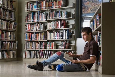 reading lists for teens top teen reads for year round