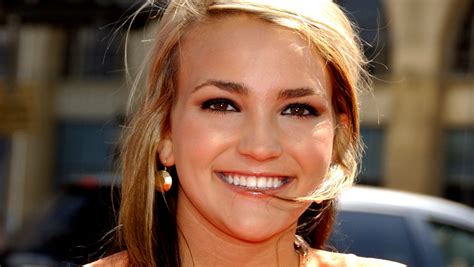 jamie lynn spears zoey 101 reboot speculation has her interested