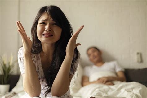 6 masalah seks pasutri ini red flag banget segera konsul ke seksolog bun