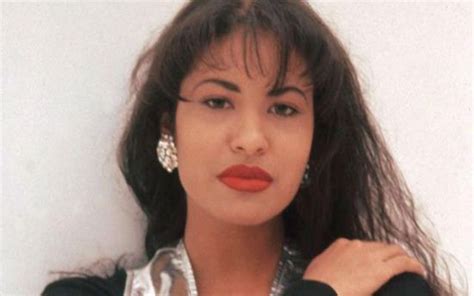 selena quintanilla gives lesson on mexican american music