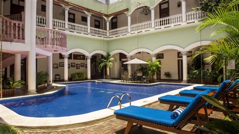 luxury hotels  book  granada nicaragua