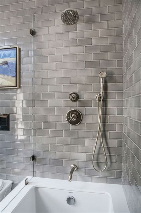 beautiful subway tile bathroom remodel  renovation roundecor