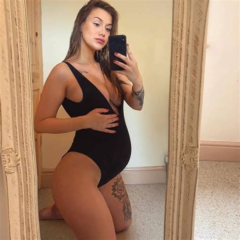 Pregnant Model Pregnant Hub • Instagram Photos And Videos Pregnant