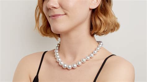 pearl necklaces certified  guaranteed  finest   world