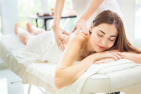 deep tissue massage course manchester