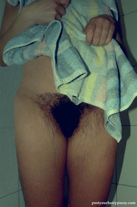 wet pubic hair after shower hairy pussy and vagina photos