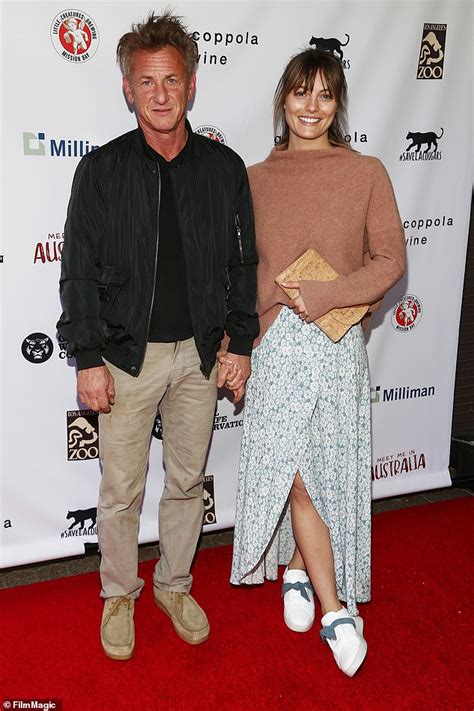 Sean Penn 59 Marries Greta Scacchi S Daughter Leila George 28 In