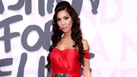 Farrah Abraham Wardrobe Malfunction In Cannes Flashes Crotch In Gown