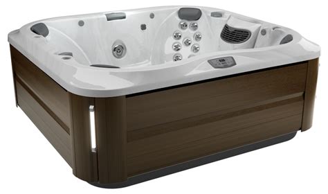 large portable outdoor spa jacuzzi