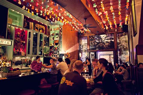 lower east side guide to restaurants bars and hotels