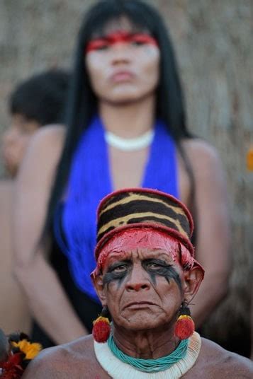 brazil s yawalapiti tribe take part in a ritual to honour the dead