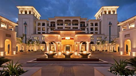 the 5 best luxury hotels in abu dhabi