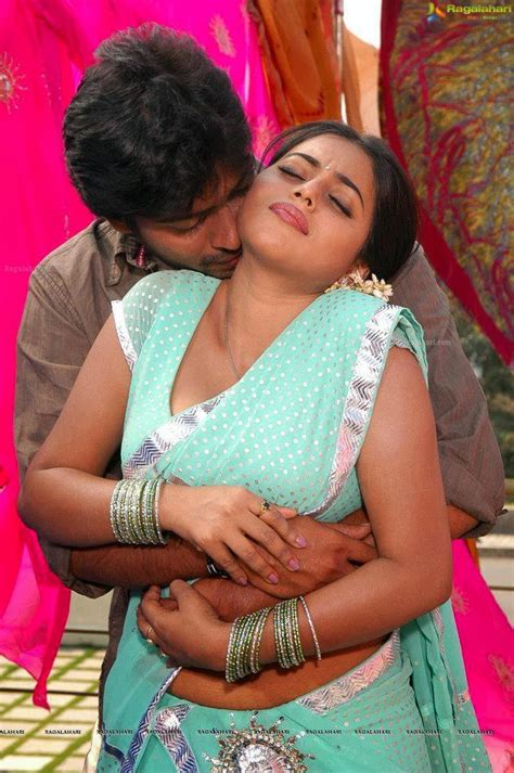 indian movies actress hot kiss photos