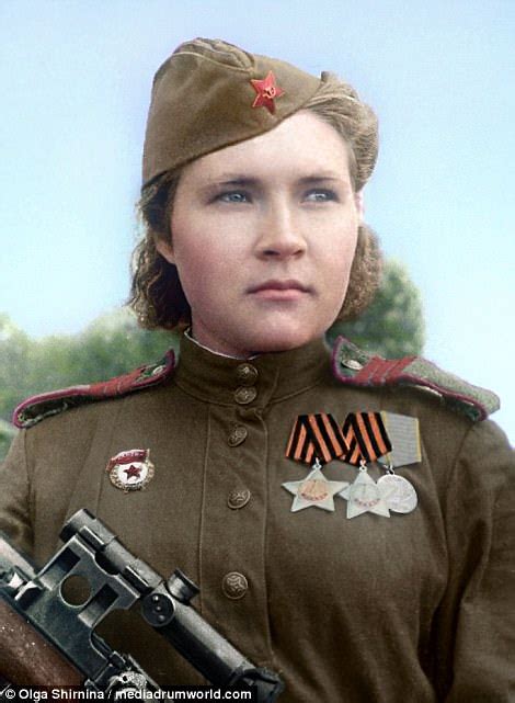colourised photos show russia s female snipers of ww2 daily mail online