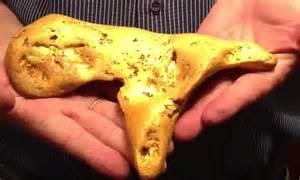 amateur prospector finds 5kg nugget of gold in australian bush that¿s set to sell for £200 000