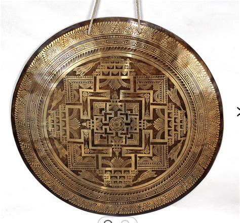 tempel gongen en vacker handgjord gong fran nepal