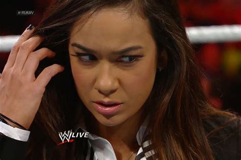 faces  wwe diva  raw general manager aj lee cageside seats