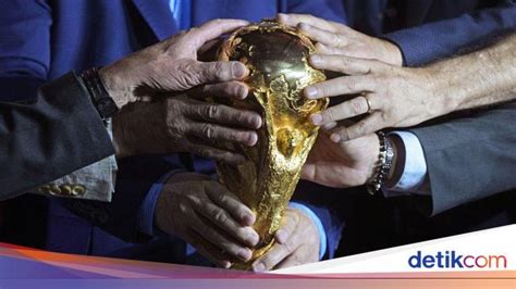 berapa hadiah juara piala dunia