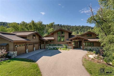 whitewater ln steamboat springs   mls  redfin