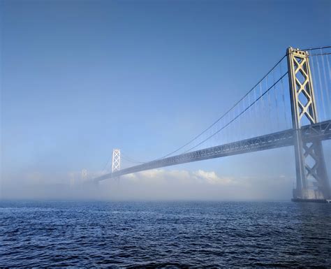 bay bridge fog sanfrancisco