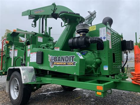 bandit wood chipper  xpc professional tree works gold coast