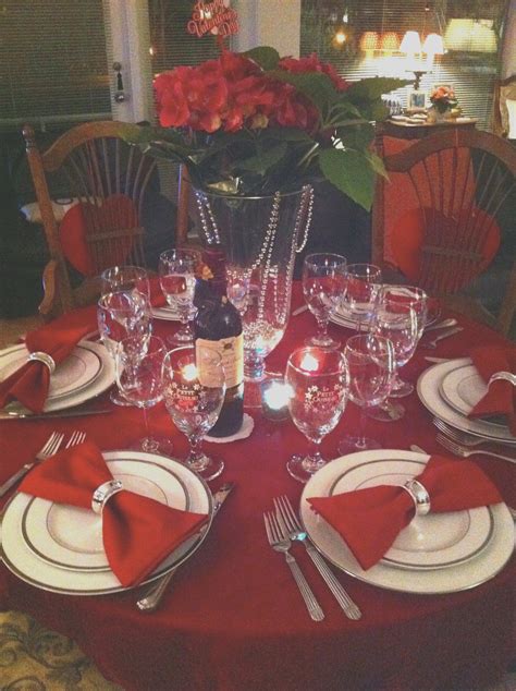 dining table decor  dinner   partner  valentines day
