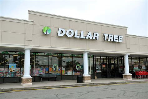 dollar tree accused  squashing spinoff