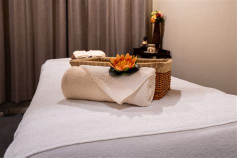 massage parlour brisbane  massages healing house