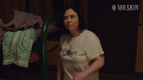 alex borstein nude find out at mr skin