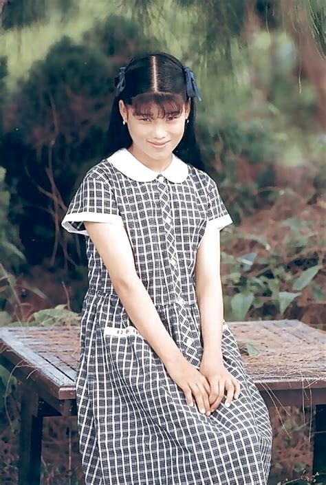 japanese girl photobook photo 1 72 109 201 134 213