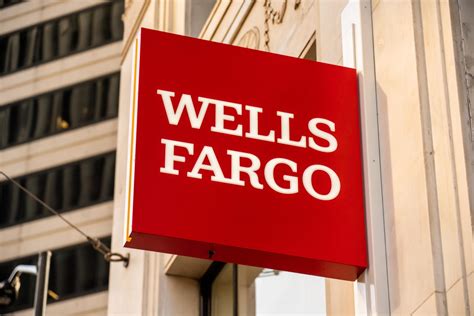 Can Wells Fargo’s Stock Recover To 37 Anytime Soon