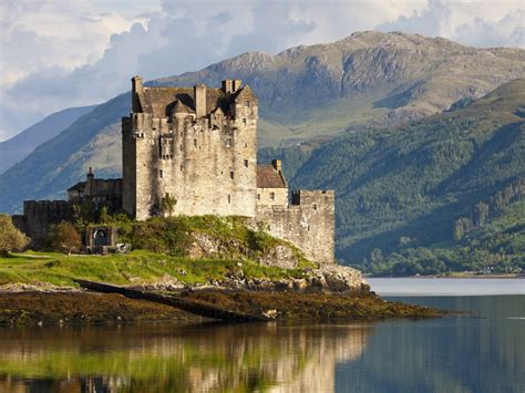 beautiful castles  scotland