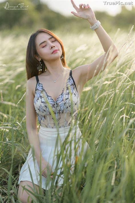 True Pic Thailand Model Anusara Thaweesuk Wild Grass Field